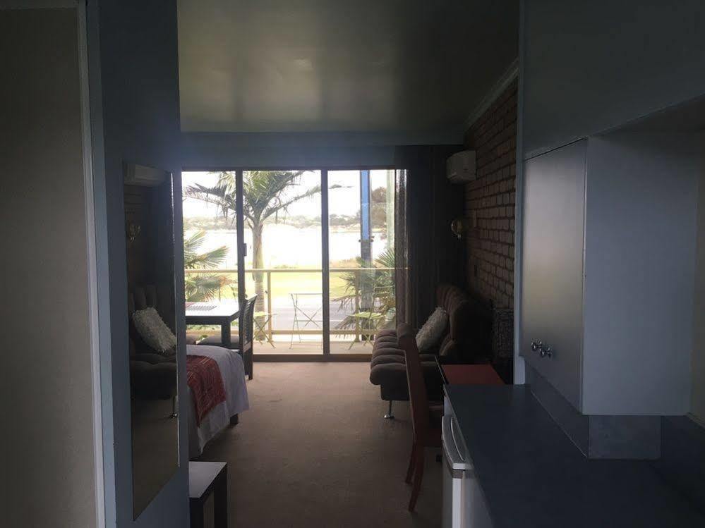 לייקס אינטרנס Abel Tasman Waterfront Motel מראה חיצוני תמונה