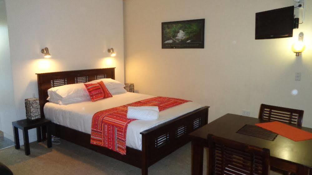 לייקס אינטרנס Abel Tasman Waterfront Motel מראה חיצוני תמונה